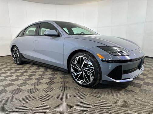 2025 Hyundai IONIQ 6 SEL