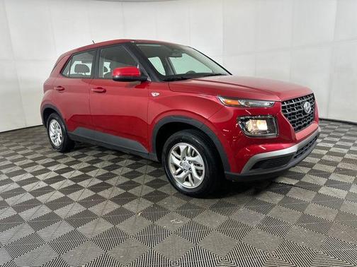 2023 Hyundai VENUE SE