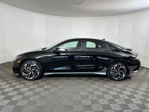 2023 Hyundai IONIQ 6 SEL