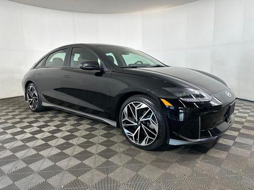 2023 Hyundai IONIQ 6 SEL