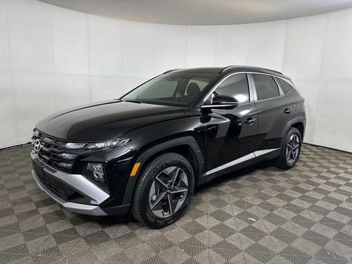 Phantom Black 2026 Hyundai TUCSON SEL Premium