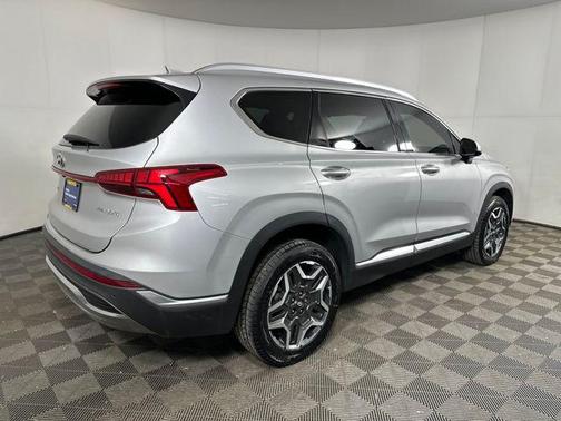 2022 Hyundai SANTA FE HEV SEL Premium
