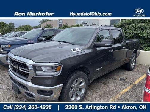 Granite Crystal Metallic Clearcoat 2019 RAM 1500 Big Horn