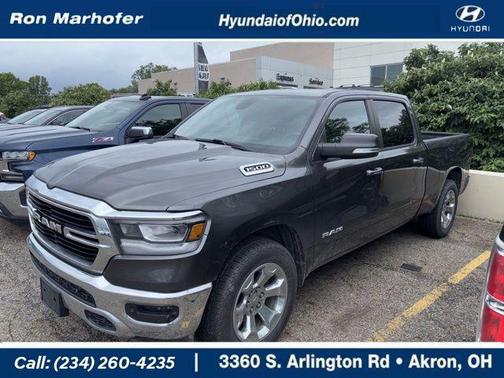 Granite Crystal Metallic Clearcoat 2019 RAM 1500 Big Horn