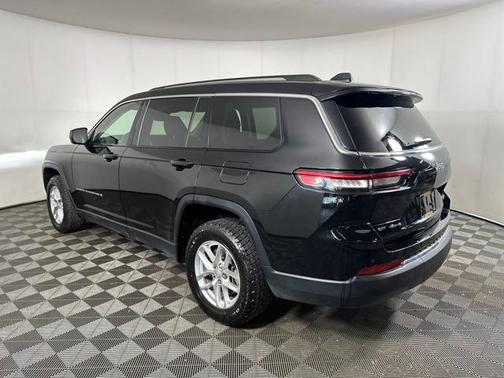 2022 Jeep Grand Cherokee L Laredo