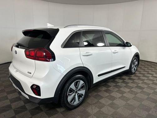 2021 Kia Niro LX