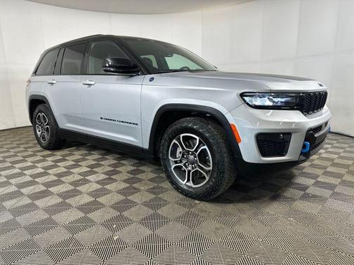 2022 Jeep Grand Cherokee 4xe Trailhawk