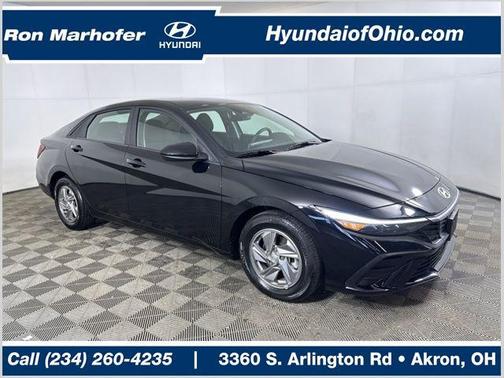 2025 Hyundai ELANTRA SE