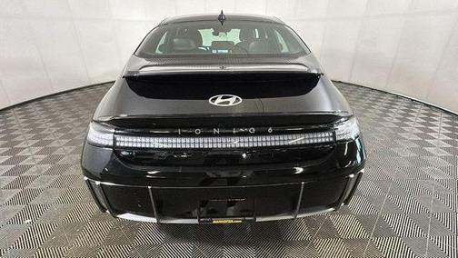 Onyx Black 2024 Hyundai IONIQ 6 SE