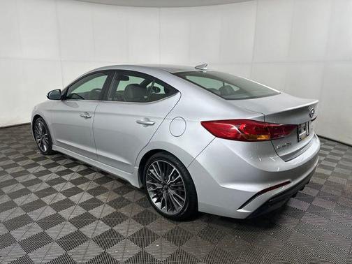2018 Hyundai ELANTRA Sport