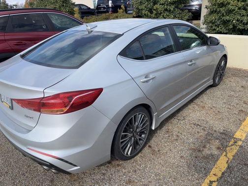 2018 Hyundai ELANTRA Sport