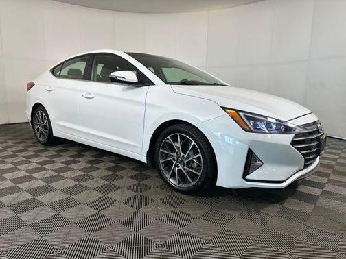 2019 Hyundai ELANTRA Limited