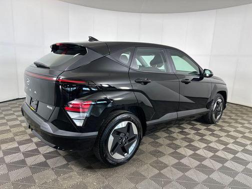 Abyss Black Pearl 2024 Hyundai KONA EV SE