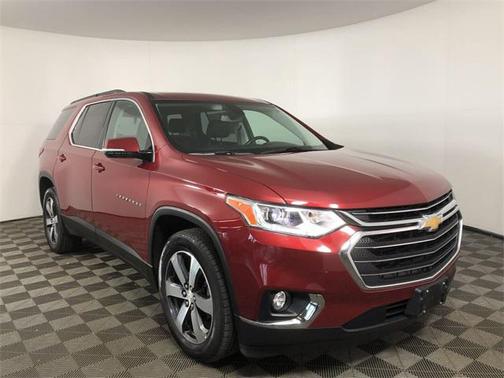 Cajun Red Tintcoat 2019 Chevrolet Traverse LT Leather