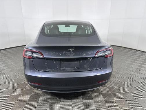 2020 Tesla Model 3 Standard Range