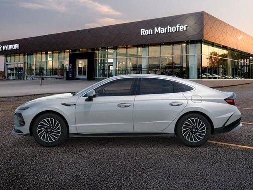 2026 Hyundai SONATA Hybrid SE