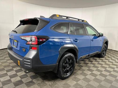 Geyser Blue 2022 Subaru Outback Wilderness