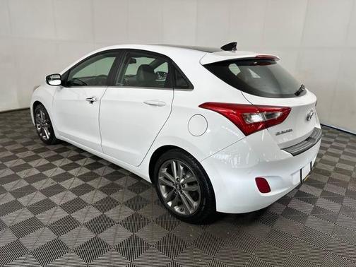 2016 Hyundai Elantra GT Base