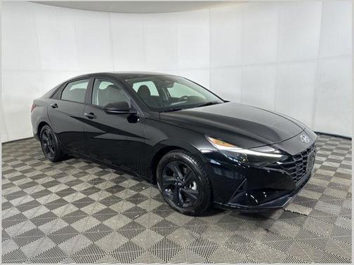 2022 Hyundai ELANTRA HEV Blue