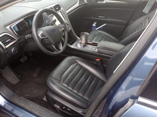 2018 Ford Fusion Energi SE Luxury