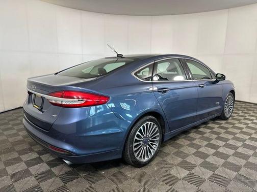 2018 Ford Fusion Energi SE Luxury
