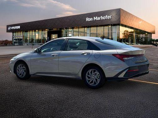 2025 Hyundai ELANTRA HEV Blue
