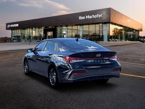 Abyss Black 2026 Hyundai ELANTRA Sport