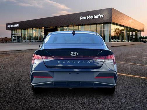 Abyss Black 2026 Hyundai ELANTRA Sport