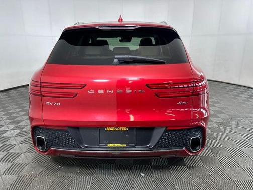 2022 Genesis GV70 2.5T AWD