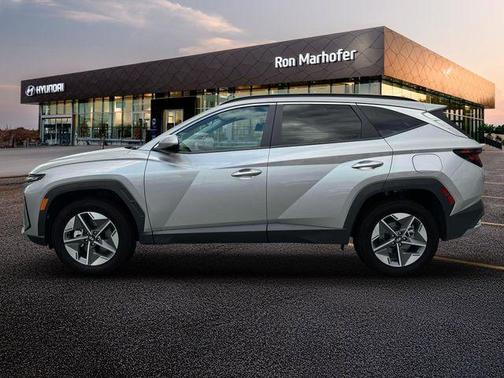 Shimmering Silver 2026 Hyundai TUCSON SEL