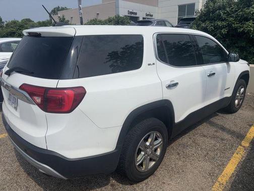 2017 GMC Acadia SLE-1