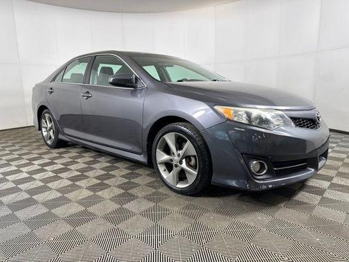 2014 Toyota Camry SE Sport