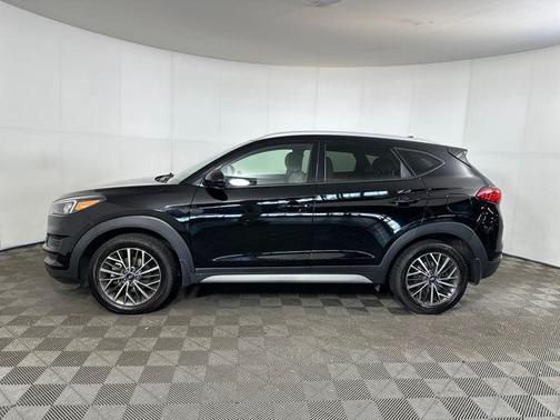 2021 Hyundai TUCSON SEL