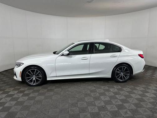 2021 BMW 330 xDrive