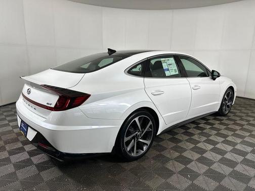 2022 Hyundai SONATA SEL Plus