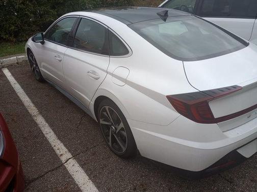2022 Hyundai SONATA SEL Plus