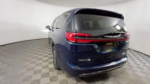 Fathom Blue Pearlcoat 2022 Chrysler Pacifica Hybrid Touring L