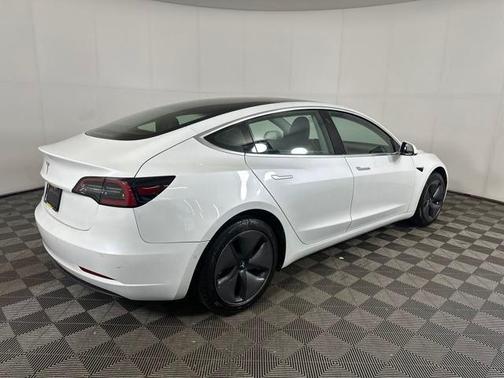 2020 Tesla Model 3 Standard Range Plus