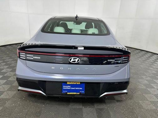 2025 Hyundai SONATA Hybrid Limited