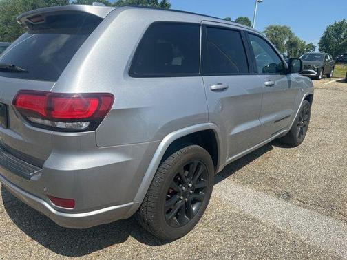 2021 Jeep Grand Cherokee Laredo