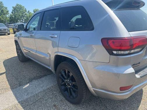 2021 Jeep Grand Cherokee Laredo