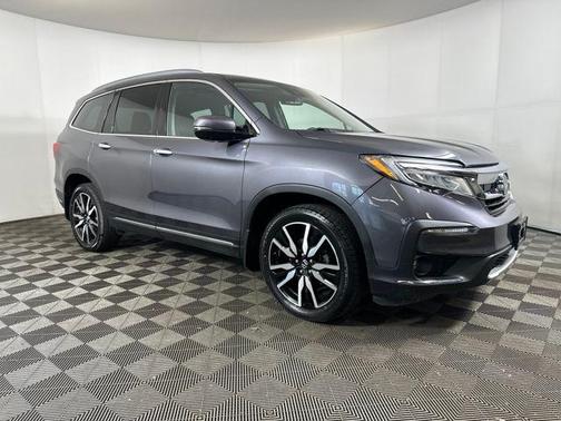 2019 Honda Pilot Touring 8-Passenger