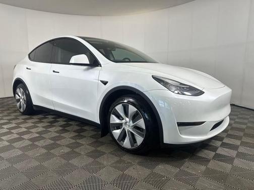 2021 Tesla Model Y Long Range Dual Motor All-Wheel Drive