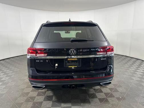 2022 Volkswagen Atlas 3.6L SE w/Technology