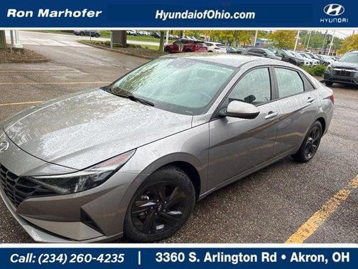 Fluid Metal 2022 Hyundai ELANTRA SEL