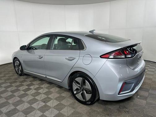 2020 Hyundai IONIQ Hybrid Limited