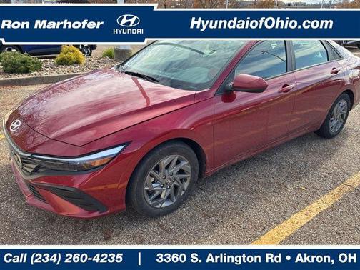 2024 Hyundai ELANTRA SEL