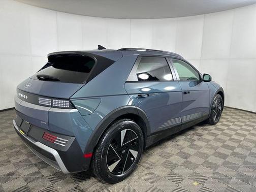 2025 Hyundai IONIQ 5 SEL