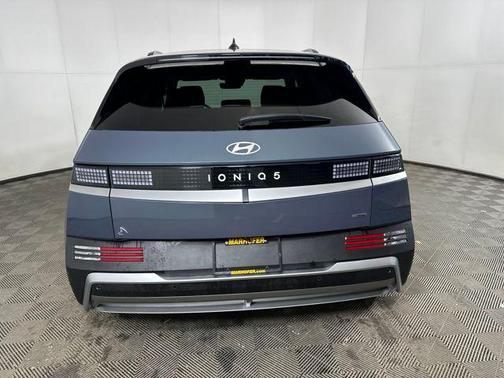 2025 Hyundai IONIQ 5 SEL