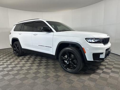 2022 Jeep Grand Cherokee L Altitude